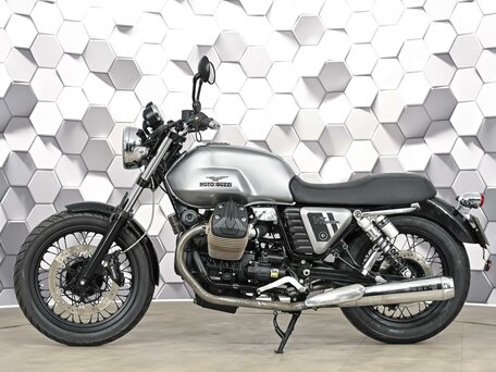 2013 Moto Guzzi V 7, серый, 419000 рублей, вид 4