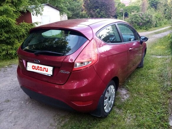 2008 Ford Fiesta Mk6, красный, 700000 рублей - вид 2