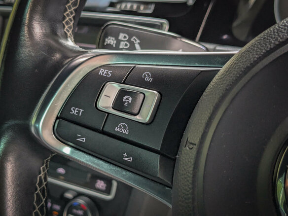 2014 Volkswagen Golf VII, белый - вид 12
