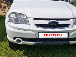 2013 Chevrolet Niva I Рестайлинг, белый, 495000 рублей, вид 1