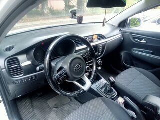 2018 Kia Rio X-Line IV, белый, 850000 рублей, вид 3