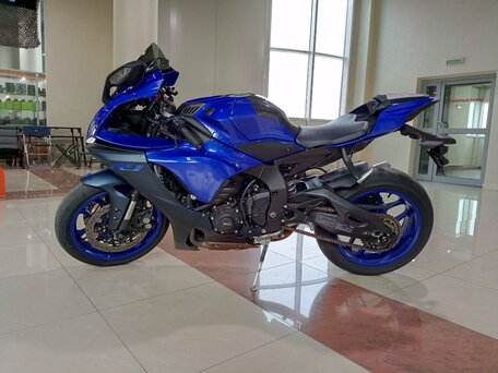 2023 Yamaha YZF-R1, синий, 1950000 рублей, вид 2