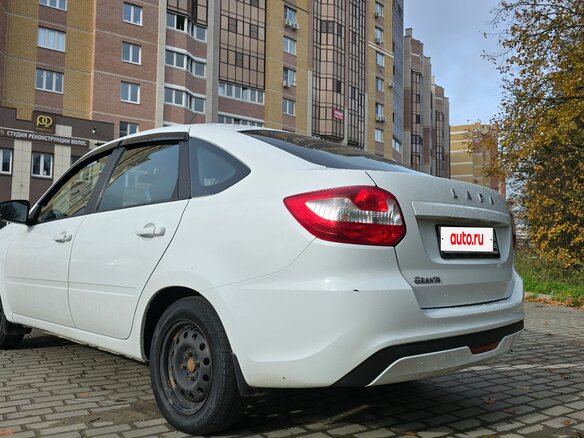 2022 Lada (ВАЗ) Granta I Рестайлинг, белый - вид 6