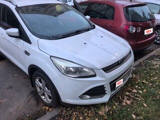 2014 Ford Kuga II, белый, 700000 рублей, вид 1