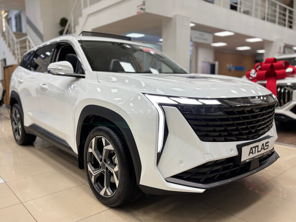 2026 Geely Atlas II, белый, 3449990 рублей - вид 4