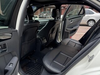 2010 Mercedes-Benz E-Класс 300 IV (W212, S212, C207), белый, 2050000 рублей, вид 5