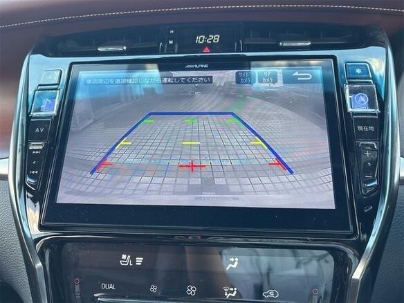 2018 Toyota Harrier III (XU60) Рестайлинг, белый, 2390000 рублей - вид 8