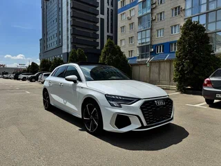 2023 Audi A3 Sportback 35 TFSI IV (8Y), белый, 2050000 рублей, вид 1
