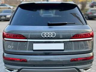 2023 Audi Q7 45 TDI II (4M) Рестайлинг, серый, 8100000 рублей, вид 4