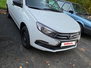 2026 Lada (ВАЗ) Granta I Рестайлинг, белый, 680000 рублей, вид 3