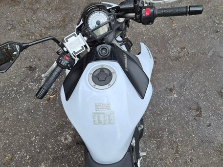 2012 Kawasaki ER-6N, белый, 480000 рублей, вид 5