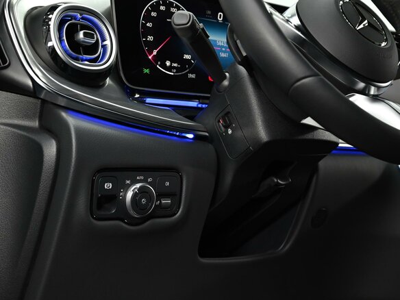 2025 Mercedes-Benz V-Класс Extra Long 300 d экстра длинный III (W447) Рестайлинг 2, чёрный, 13700000 рублей - вид 10