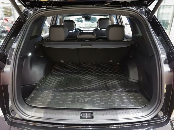 2026 Geely Monjaro I Рестайлинг, чёрный, 5190000 рублей - вид 17