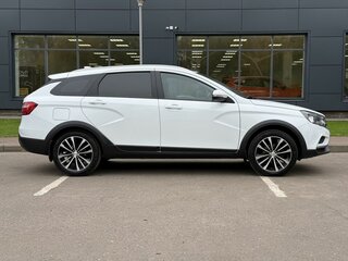 2018 Lada (ВАЗ) Vesta SW Cross I, белый, 1050000 рублей, вид 4