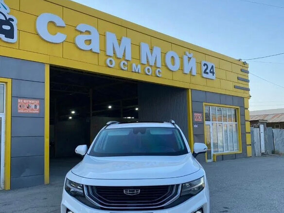 2025 Geely Okavango I Рестайлинг, белый, 2700000 рублей