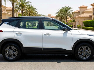 2024 Kia Seltos I, белый, 2355000 рублей, вид 5