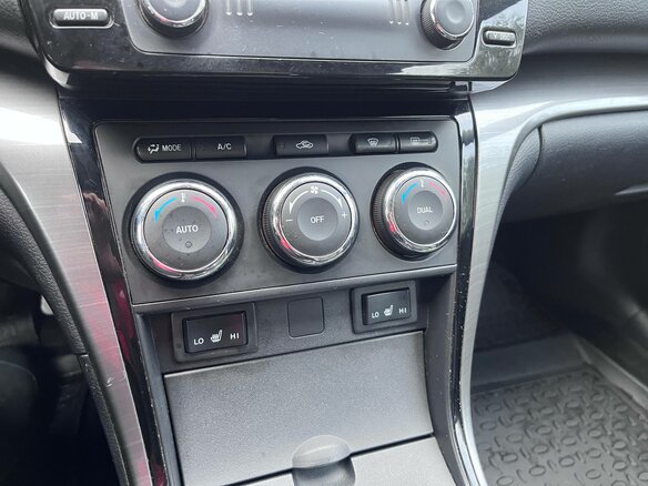 2010 Mazda 6 II (GH) Рестайлинг, чёрный, 750000 рублей - вид 15