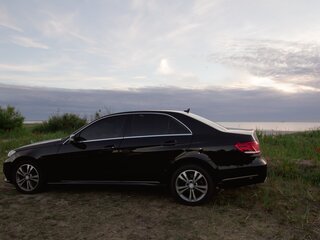 2014 Mercedes-Benz E-Класс 250 CDI IV (W212, S212, C207) Рестайлинг, чёрный, 1900000 рублей, вид 2