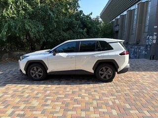 2026 Toyota RAV4 VI (XA60), белый, 3900000 рублей, вид 2