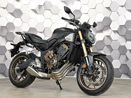 2024 Honda CB 650R, чёрный, 1077000 рублей, вид 1