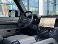 2025 Land Rover Defender 110 II, зелёный, 11500000 рублей - вид 7