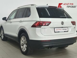 2018 Volkswagen Tiguan II, белый, 2239000 рублей, вид 3