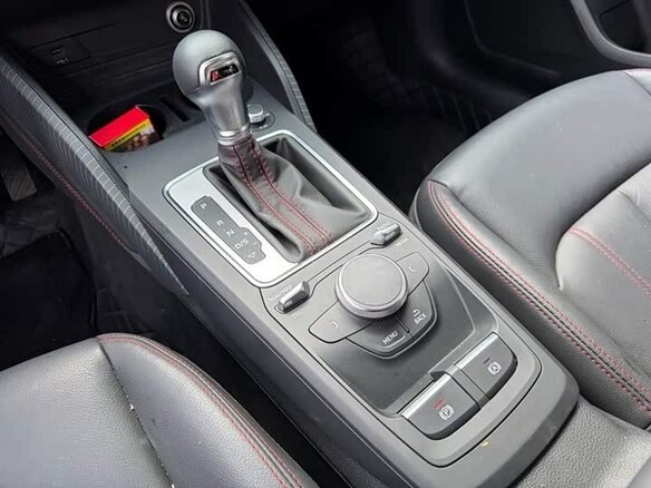 2022 Audi Q2 L 35 TFSI I Рестайлинг, серебристый, 1630000 рублей - вид 11