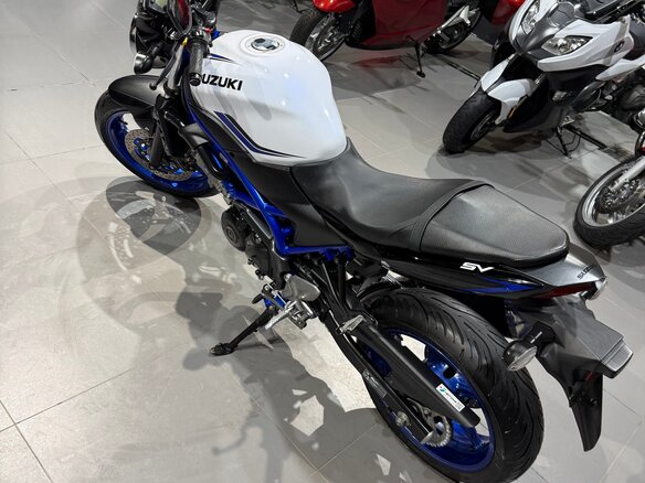 2019 Suzuki SV 650, белый, 535000 рублей - вид 4