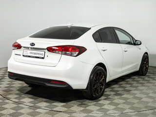 2018 Kia Cerato III Рестайлинг (Classic), белый, 1279700 рублей, вид 5