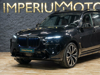 2026 BMW X7 40i I (G07) Рестайлинг, чёрный, 18990000 рублей, вид 4