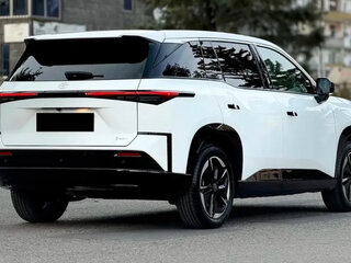 2026 Toyota bZ3X 58.3 kWh, белый, 2690000 рублей, вид 4