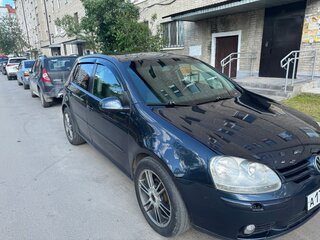 2008 Volkswagen Golf V, серый, 540000 рублей, вид 2
