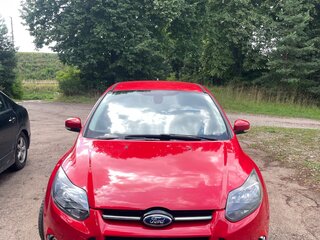 2012 Ford Focus III, красный, 735000 рублей, вид 2