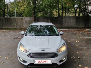 2018 Ford Focus III Рестайлинг, белый, 1080000 рублей, вид 1
