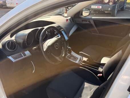 2011 Mazda 3 II (BL) Рестайлинг, белый, вид 5