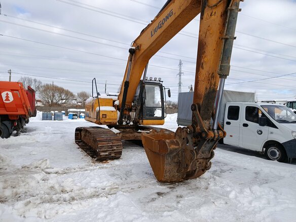 2023 LiuGong CLG 925E, жёлтый, 4940000 рублей - вид 1