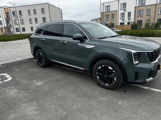 2025 Kia Sorento IV Рестайлинг, зелёный, 3300000 рублей, вид 2