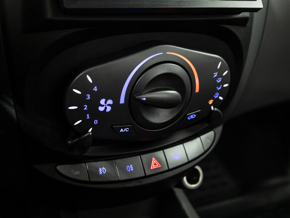 2012 Chery IndiS (S18D) I, красный, 219585 рублей - вид 14