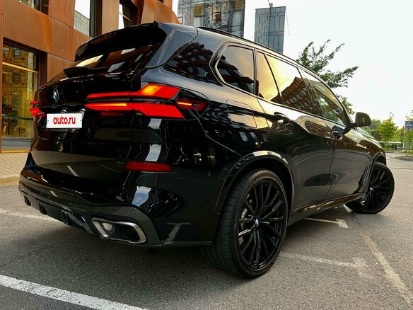 2019 BMW X5 M50d IV (G05/G18), чёрный, 7900000 рублей - вид 6