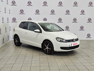 2010 Volkswagen Golf 5-speed VI, белый, 455000 рублей, вид 3