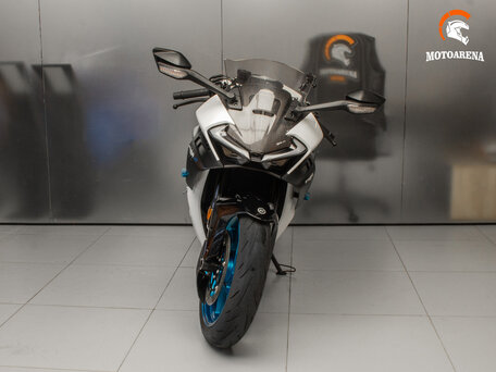 2025 CFMoto 675SR-R, белый, 761459 рублей, вид 2