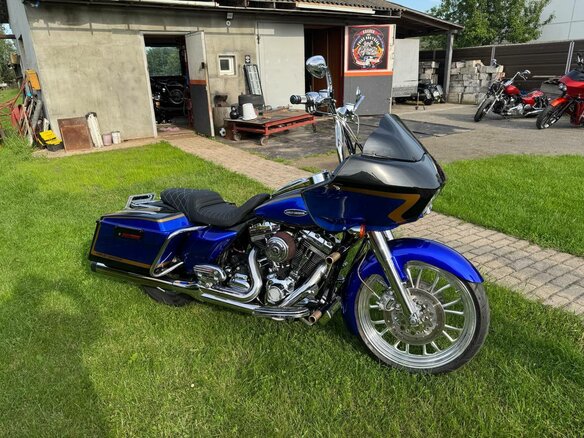 2007 Harley-Davidson CVO Road Glide, синий, 1000000 рублей