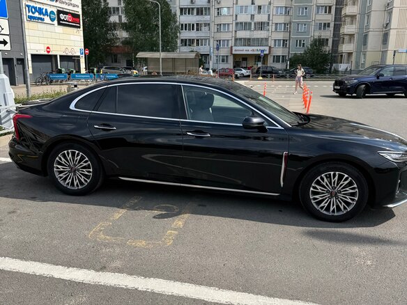 2023 Hongqi H5 II, чёрный, 2500000 рублей - вид 10