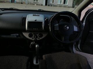 2012 Nissan Note I Рестайлинг, серый, 490000 рублей, вид 5