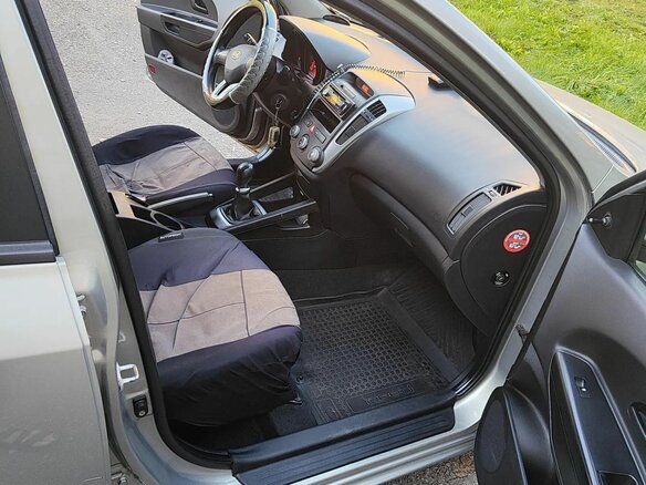 2011 Kia Ceed I Рестайлинг, серебристый, 640000 рублей - вид 9