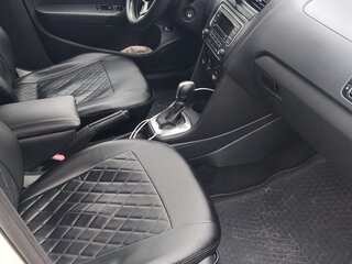 2016 Volkswagen Polo V Рестайлинг, белый, 810000 рублей, вид 5
