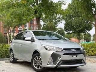 2022 Toyota Yaris L XP150 Рестайлинг, белый, 1270000 рублей, вид 4