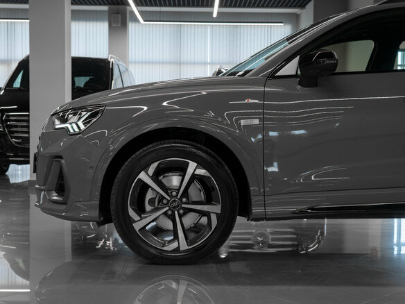 2026 Audi Q3 45 TFSI II (F3), серый, 4700000 рублей - вид 24