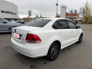 2013 Volkswagen Polo V, белый, 565000 рублей, вид 5