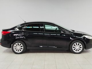 2015 Ford Focus III Рестайлинг, чёрный, 930000 рублей, вид 4